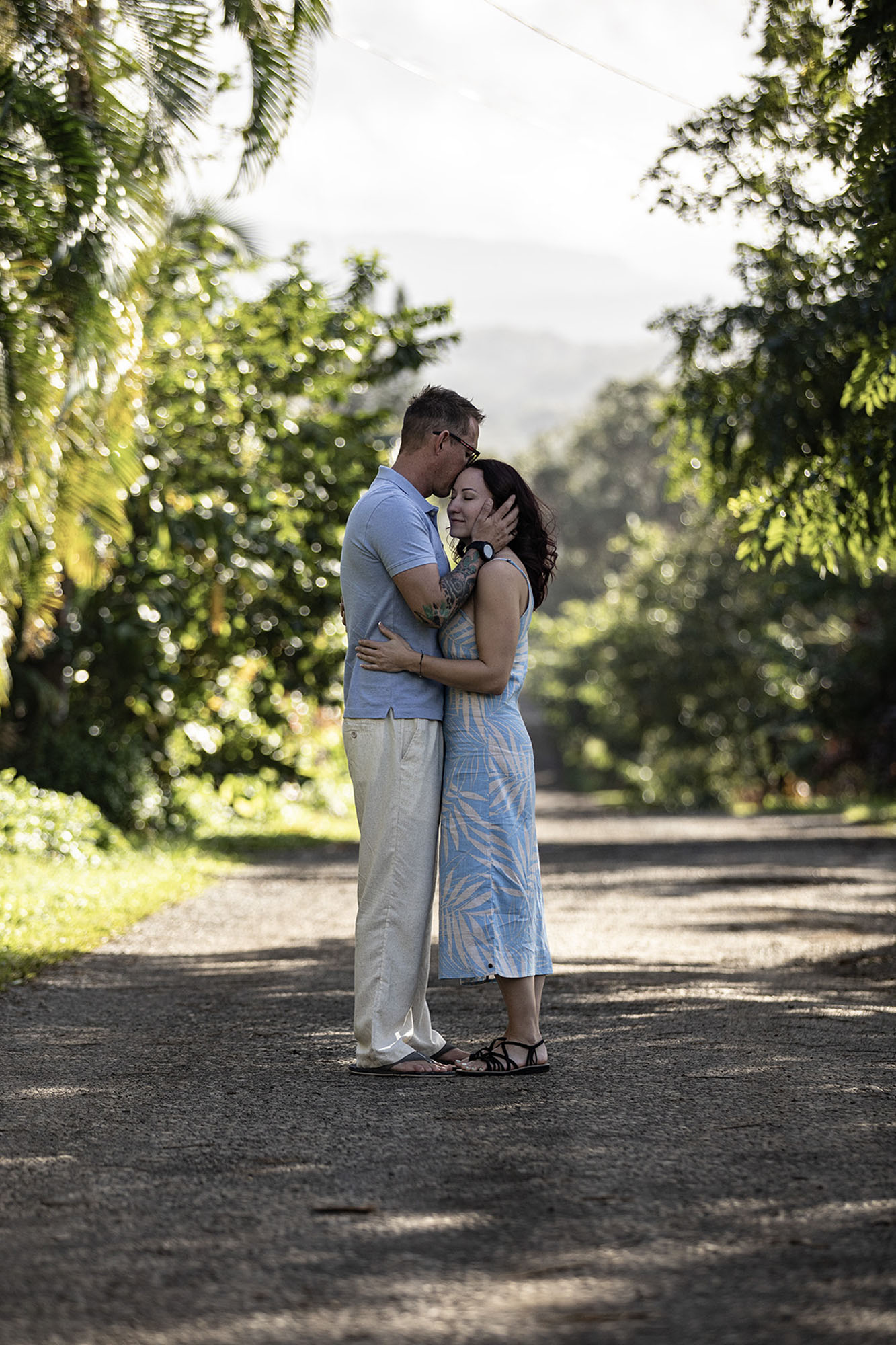 Maternity Photographer in Maui, HI